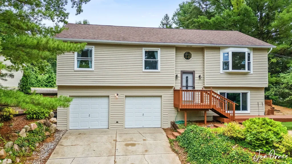10808 Simpson W Oakfield Township MI 48838