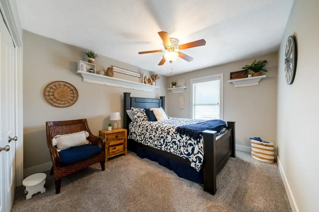 907 N Sandalwood Circle Norton Shores City MI 49441