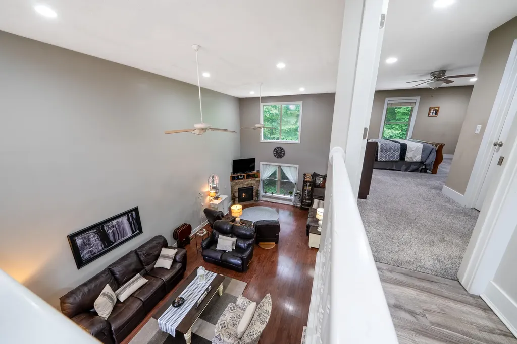 907 N Sandalwood Circle Norton Shores City MI 49441