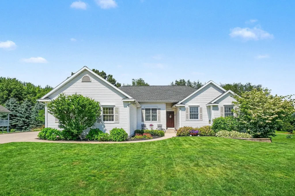 13154 Acacia Drive Grand Haven Charter Township MI 49417