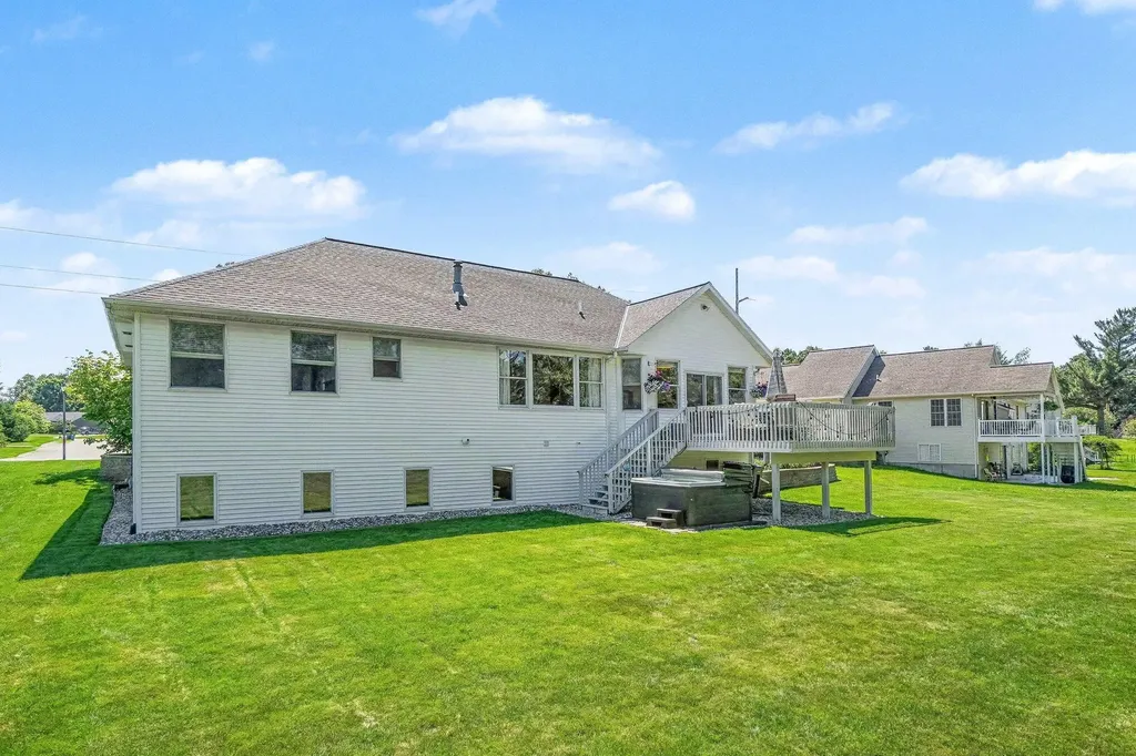 13154 Acacia Drive Grand Haven Charter Township MI 49417