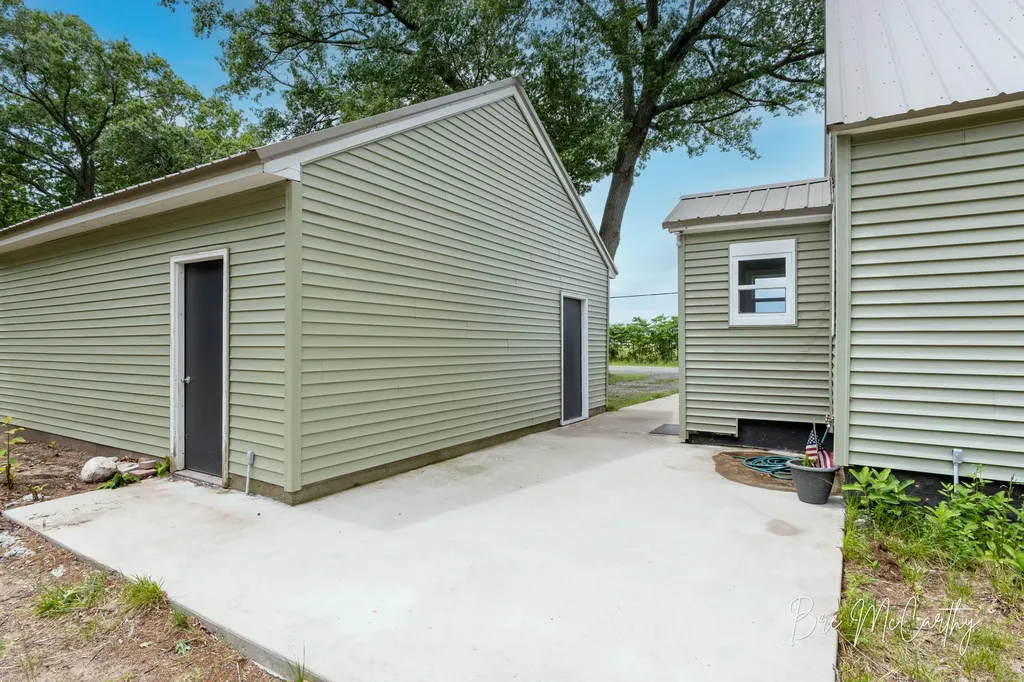 1186 N Wood Street Muskegon Charter Township MI 49445