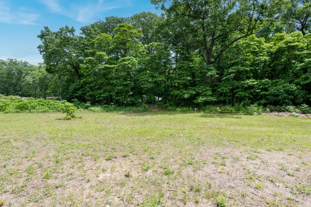 1186 N Wood Street Muskegon Charter Township MI 49445