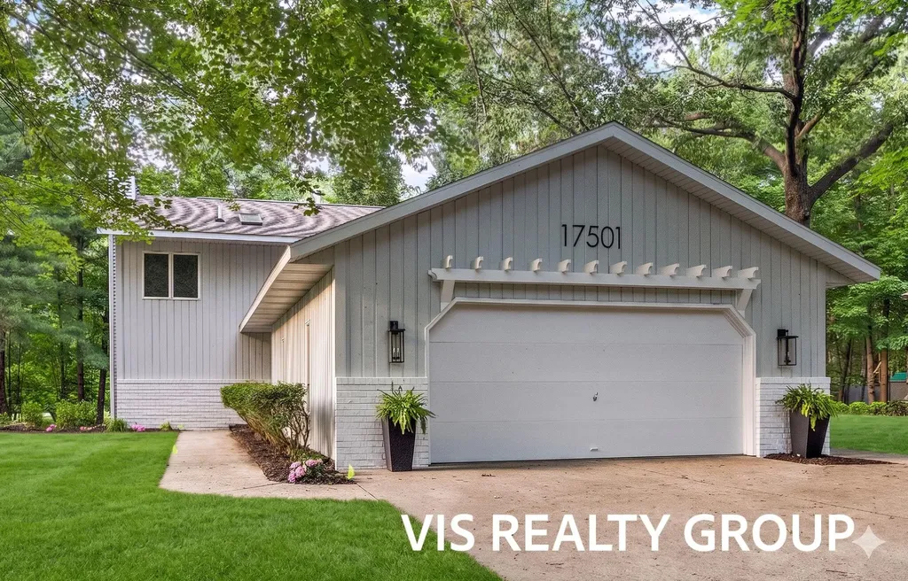 17501 W Spring Lake Road Ferrysburg City MI 49456