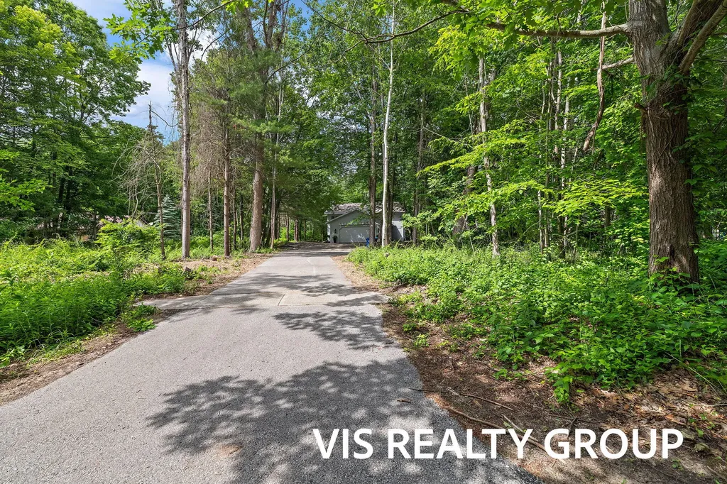 17501 W Spring Lake Road Ferrysburg City MI 49456