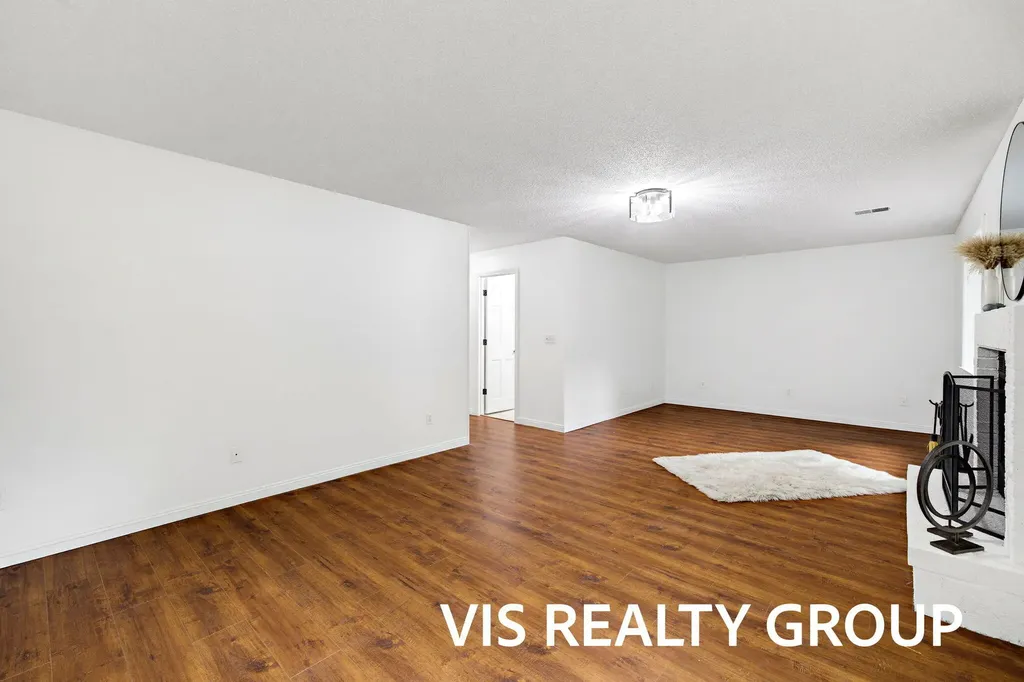 17501 W Spring Lake Road Ferrysburg City MI 49456