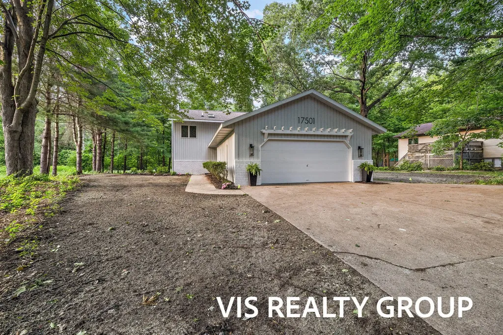 17501 W Spring Lake Road Ferrysburg City MI 49456