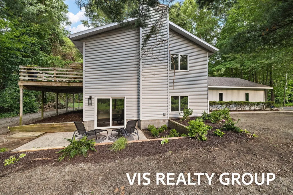 17501 W Spring Lake Road Ferrysburg City MI 49456
