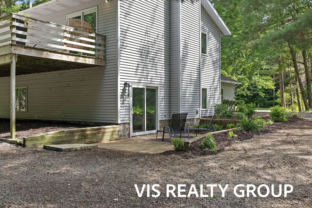 17501 W Spring Lake Road Ferrysburg City MI 49456