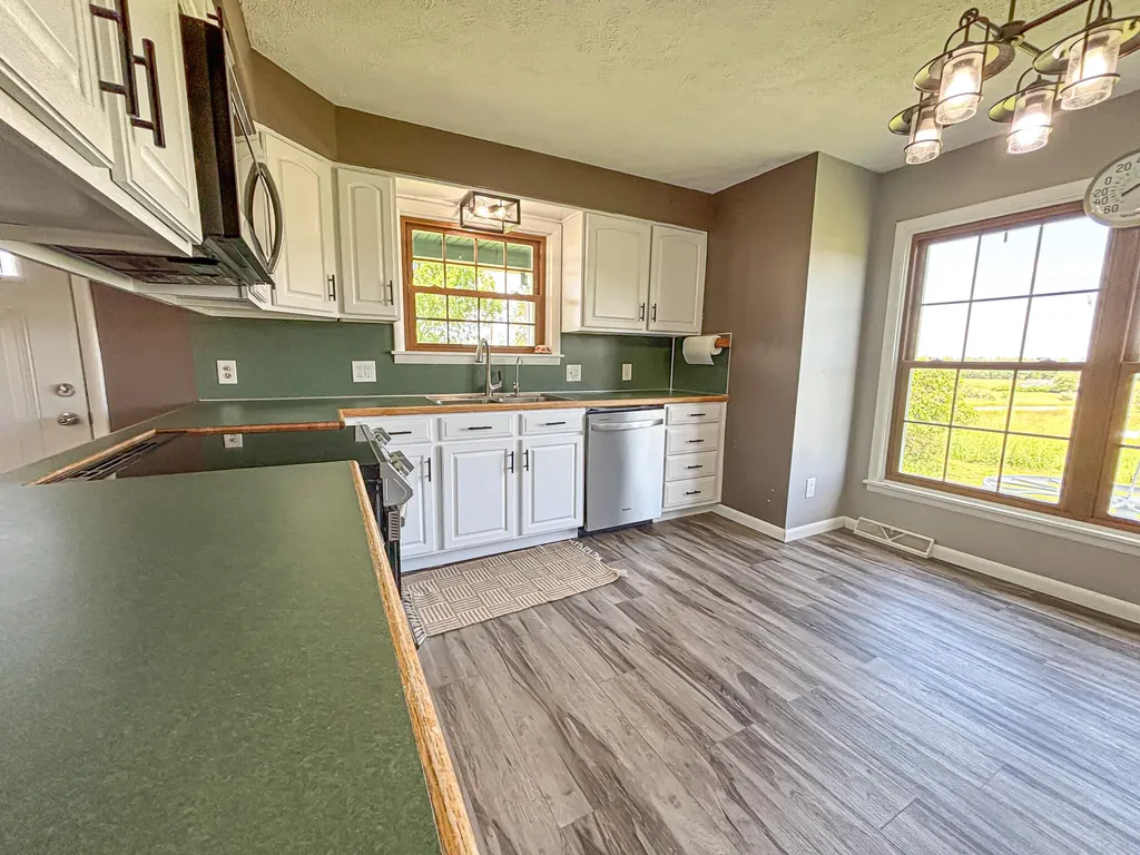 11371 E 40th Street Pinora Township MI 49677