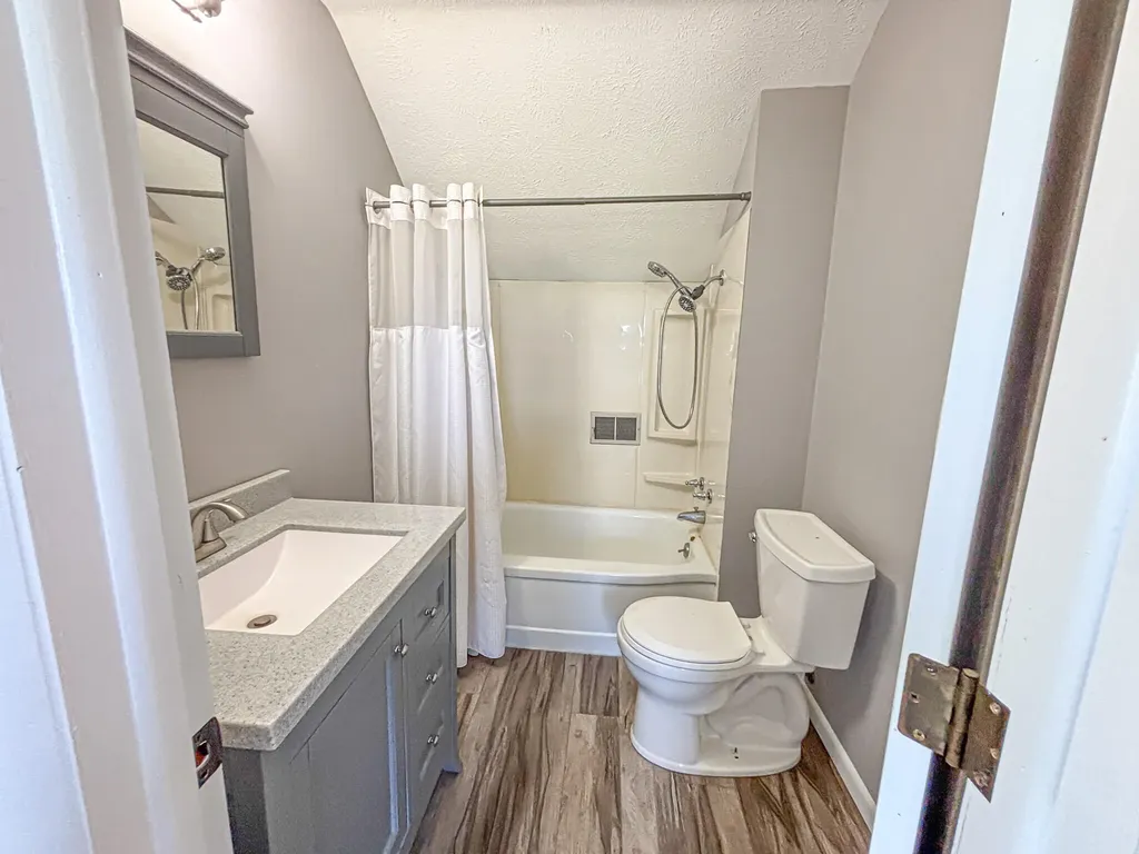 11371 E 40th Street Pinora Township MI 49677