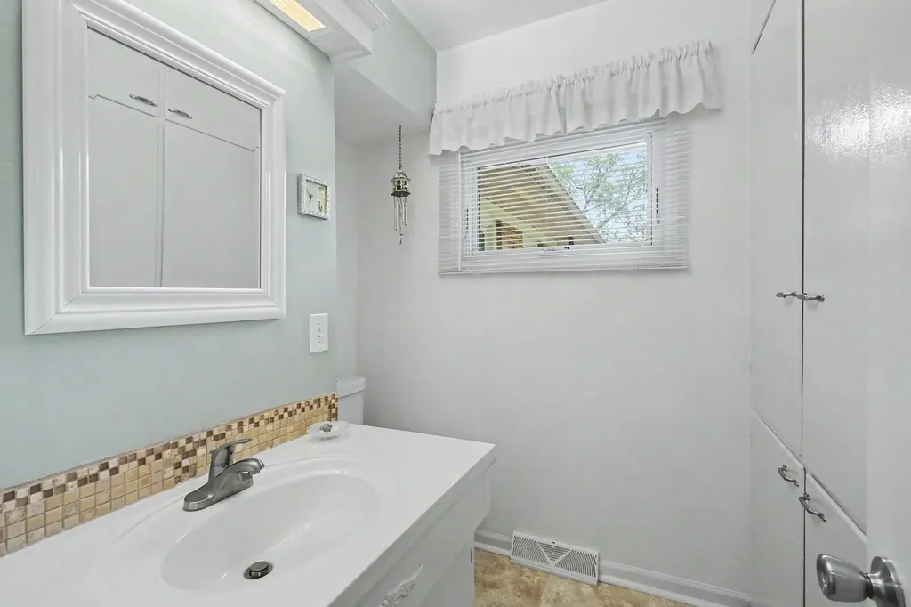 3844 Highgate Road Norton Shores City MI 49441