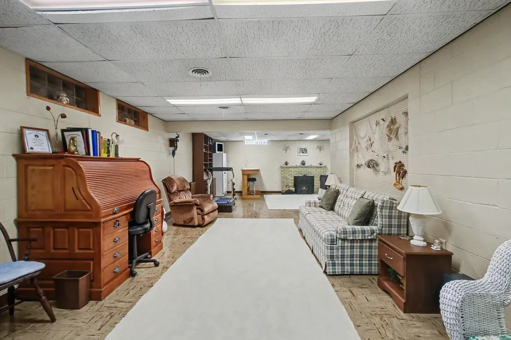 3844 Highgate Road Norton Shores City MI 49441