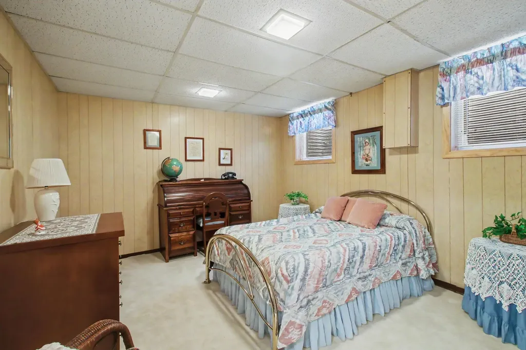 3844 Highgate Road Norton Shores City MI 49441