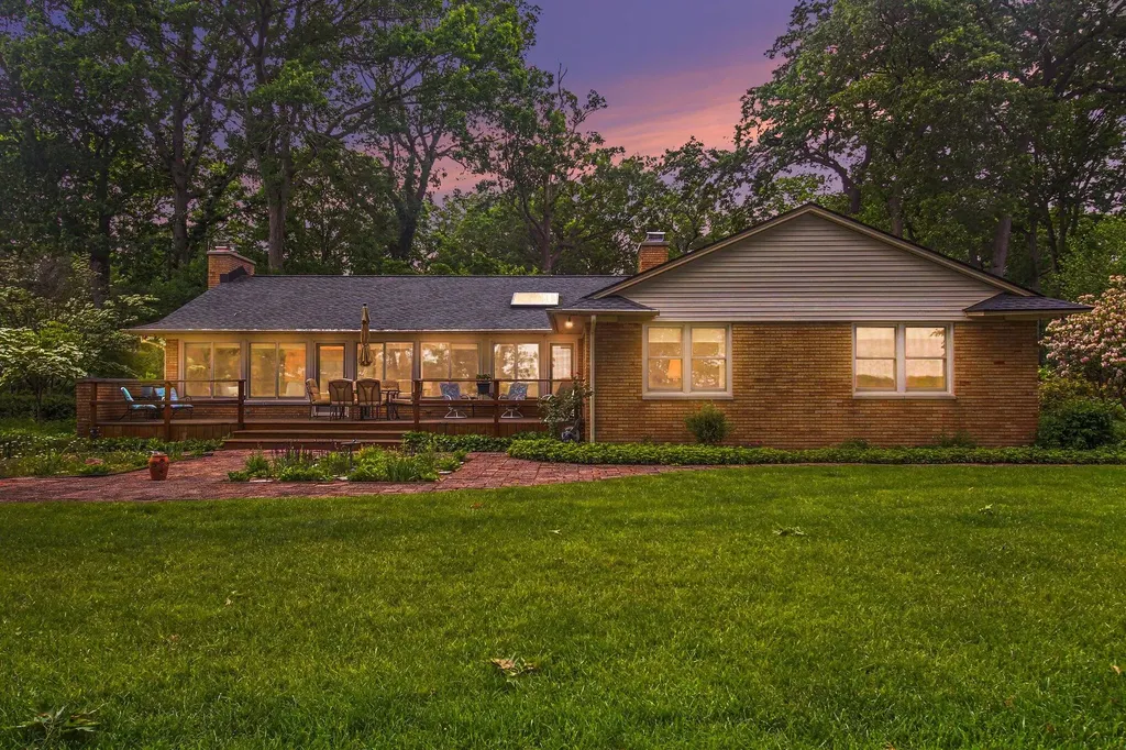 3844 Highgate Road Norton Shores City MI 49441