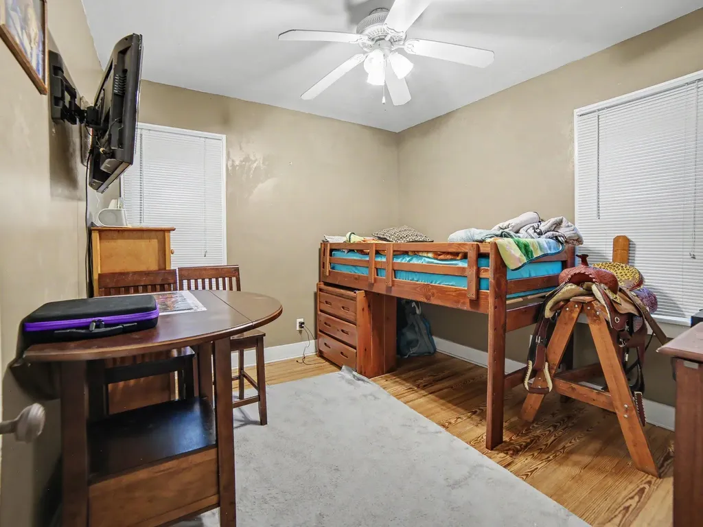 2222 Crozier Avenue Muskegon City MI 49441
