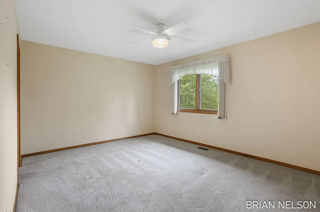 205 Parkside Drive Zeeland City MI 49464