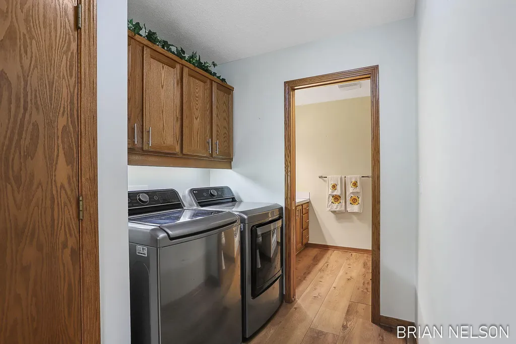 205 Parkside Drive Zeeland City MI 49464