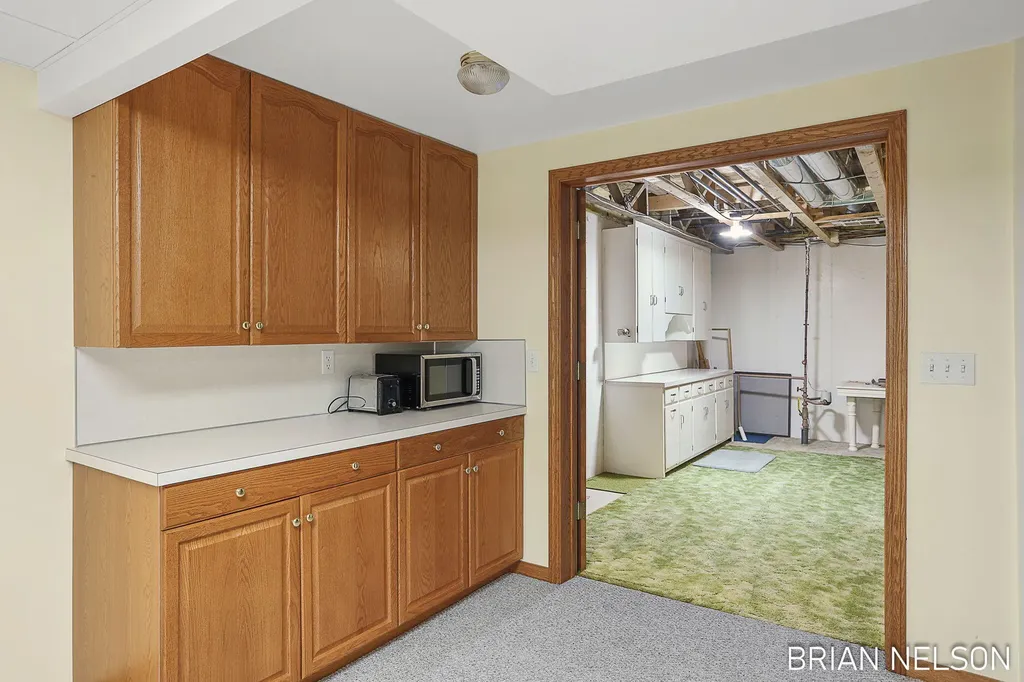 205 Parkside Drive Zeeland City MI 49464