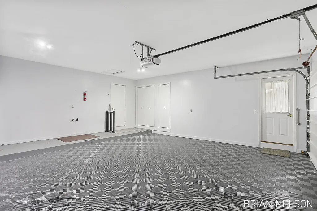 205 Parkside Drive Zeeland City MI 49464