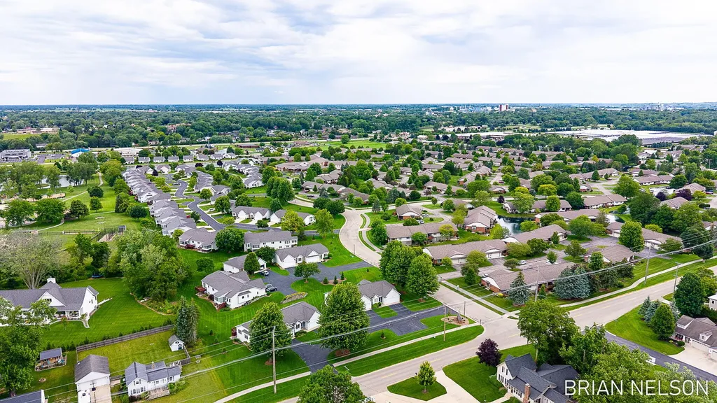 205 Parkside Drive Zeeland City MI 49464