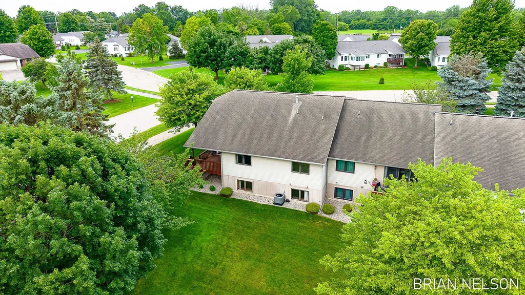 205 Parkside Drive Zeeland City MI 49464