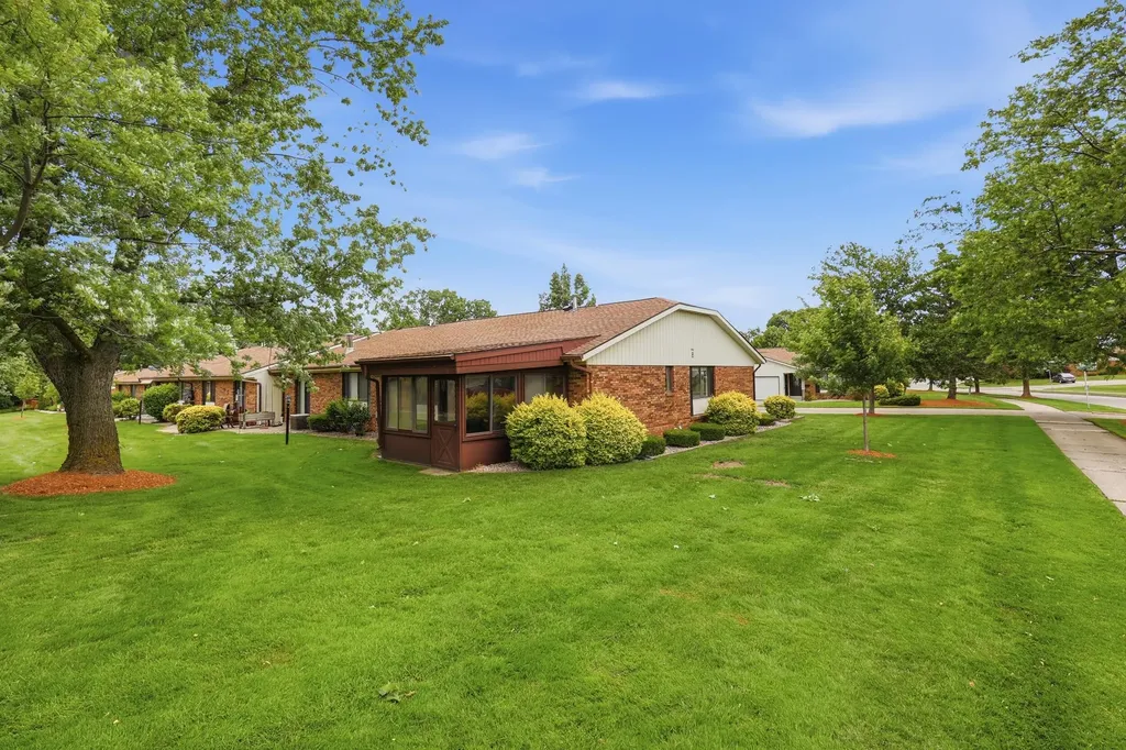 53 Old Mill Drive Holland City MI 49423