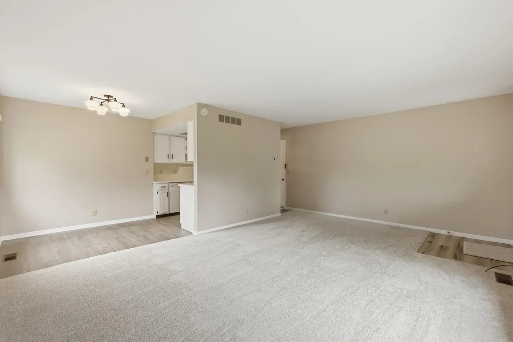 53 Old Mill Drive Holland City MI 49423
