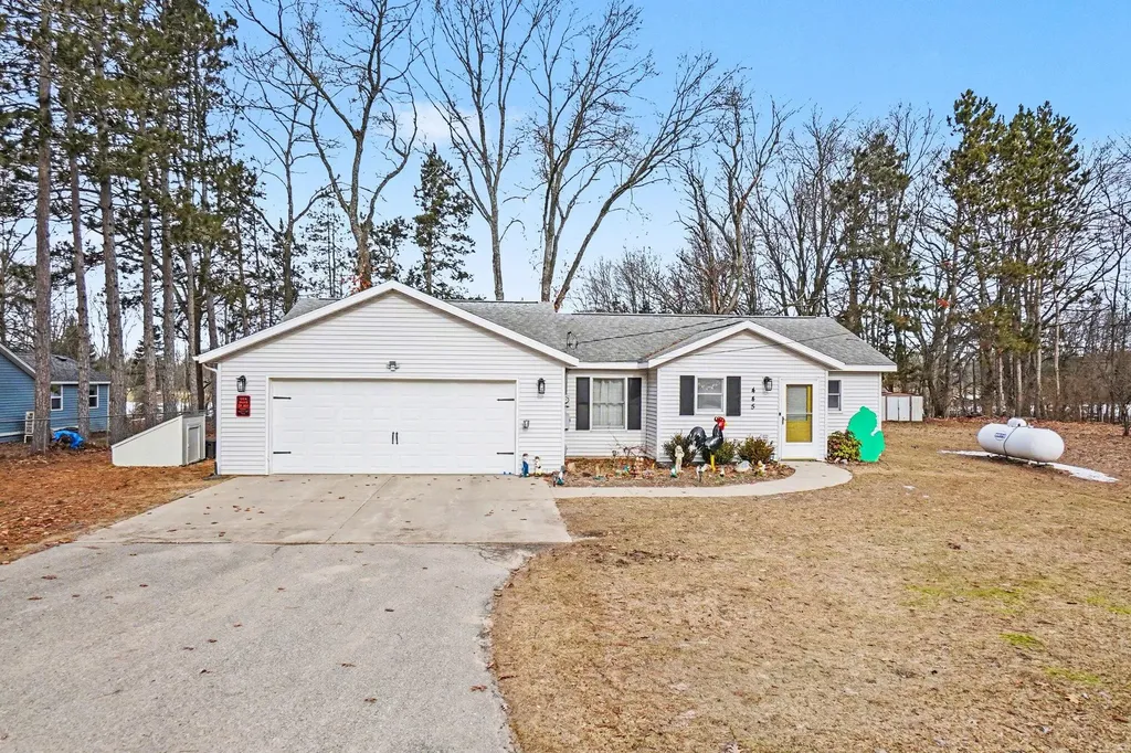 445 Pettibone Drive Lilley Township MI 49309