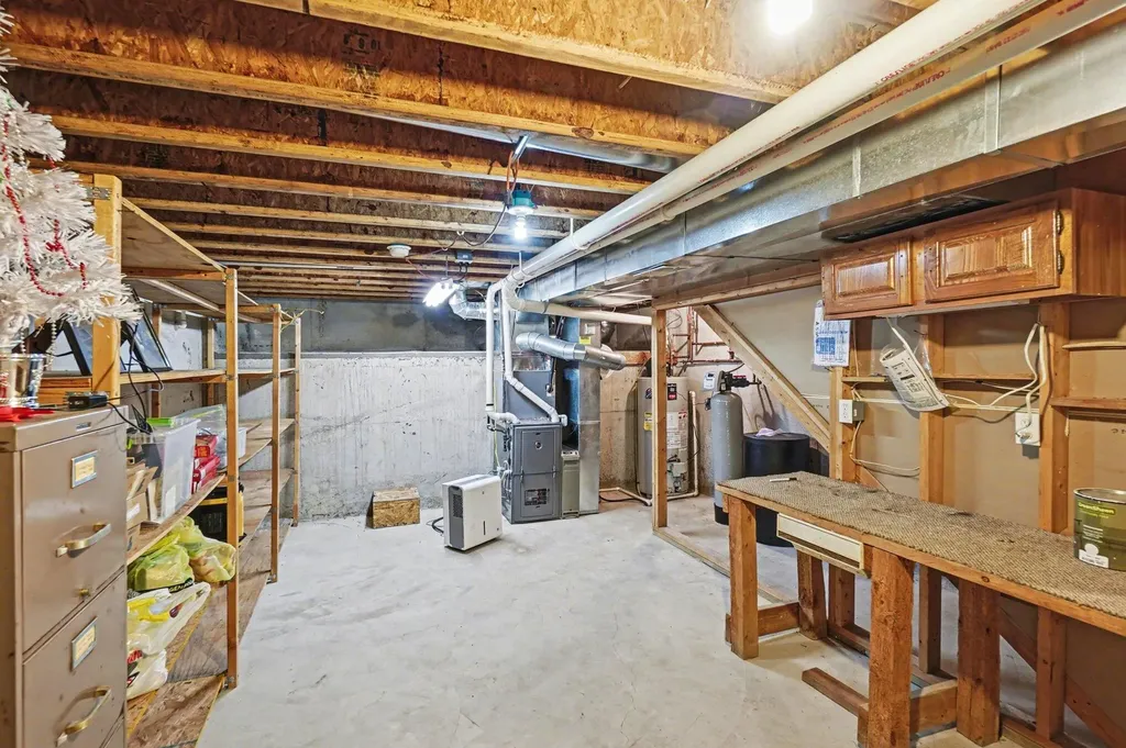 445 Pettibone Drive Lilley Township MI 49309