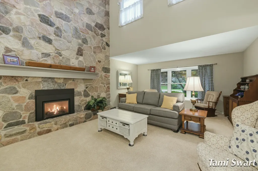 17484 Beech Hill Drive Grand Haven Charter Township MI 49417