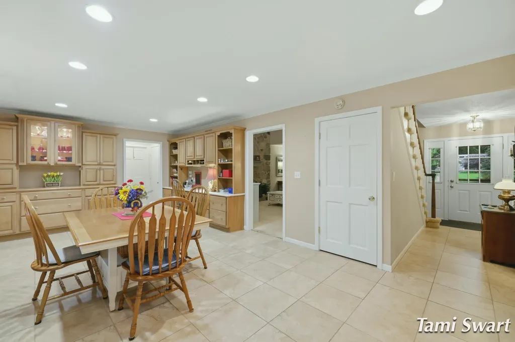 17484 Beech Hill Drive Grand Haven Charter Township MI 49417