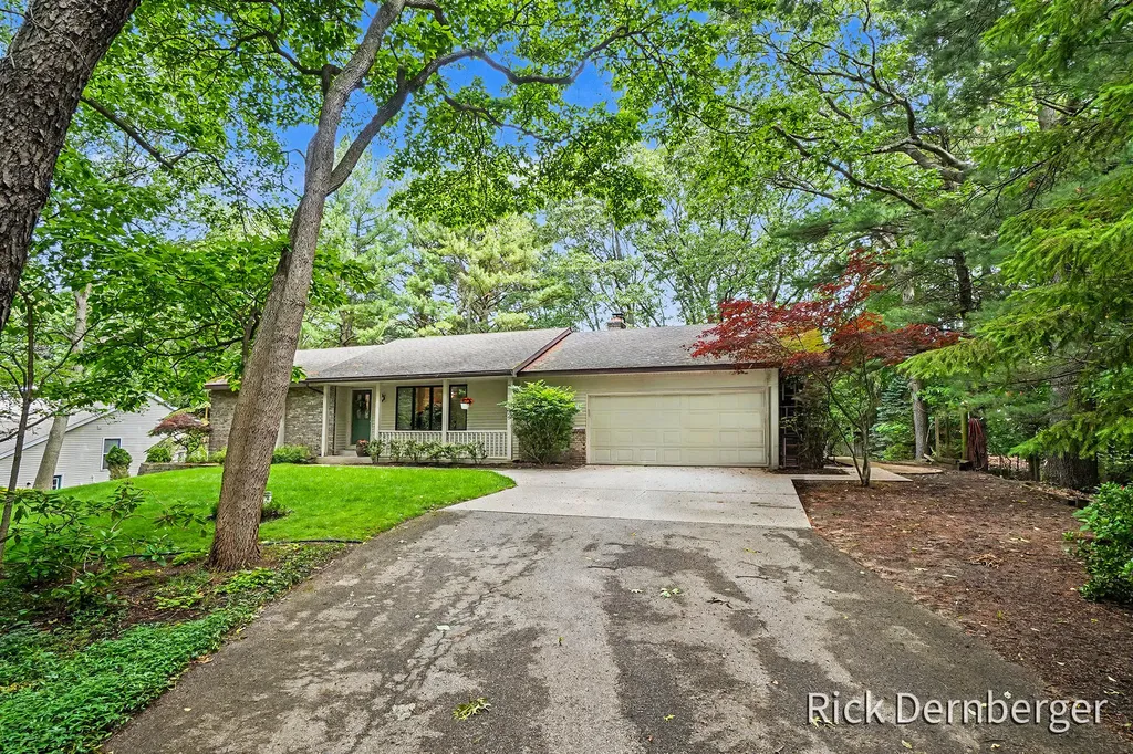 2185 Eagle Boulevard Park Township MI 49424