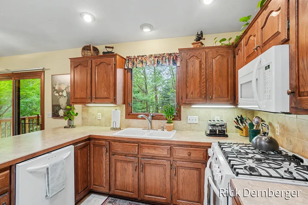 2185 Eagle Boulevard Park Township MI 49424