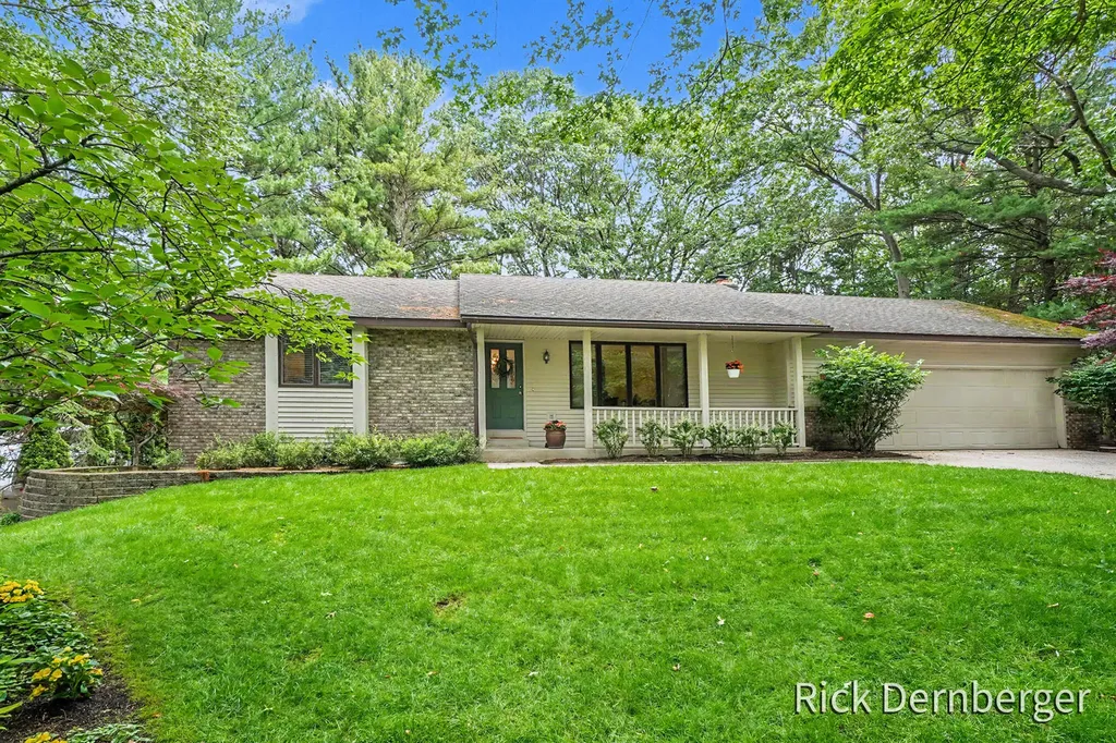 2185 Eagle Boulevard Park Township MI 49424