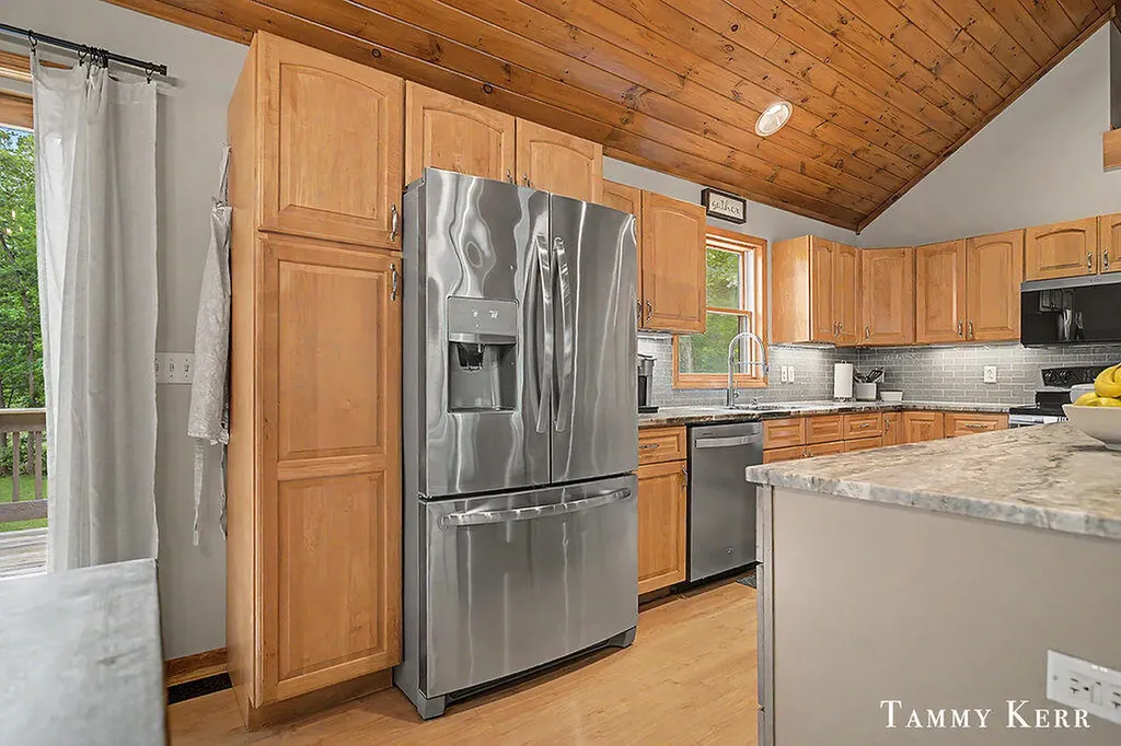 2535 52nd Street Manlius Township MI 49408