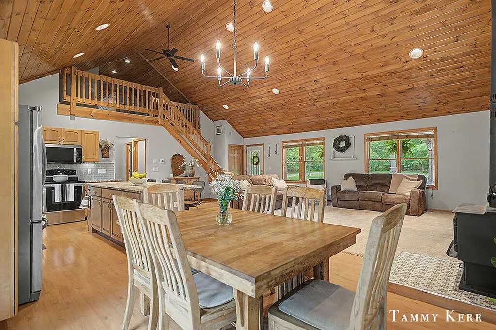 2535 52nd Street Manlius Township MI 49408