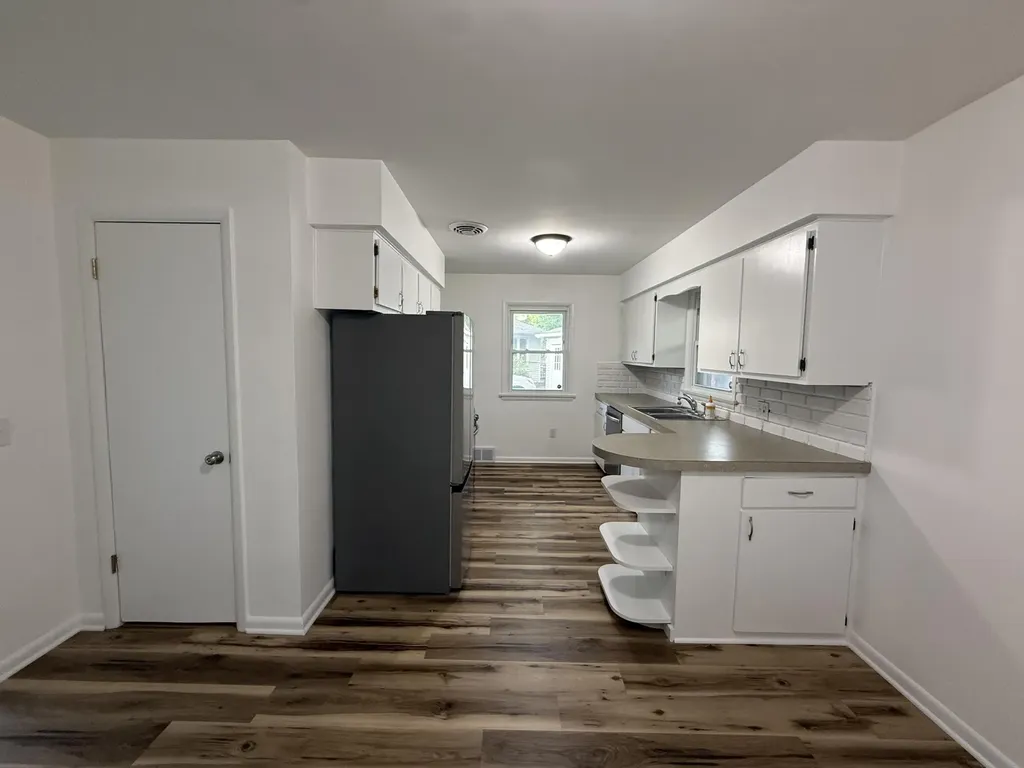 1946 Adams Street SE Grand Rapids City MI 49506