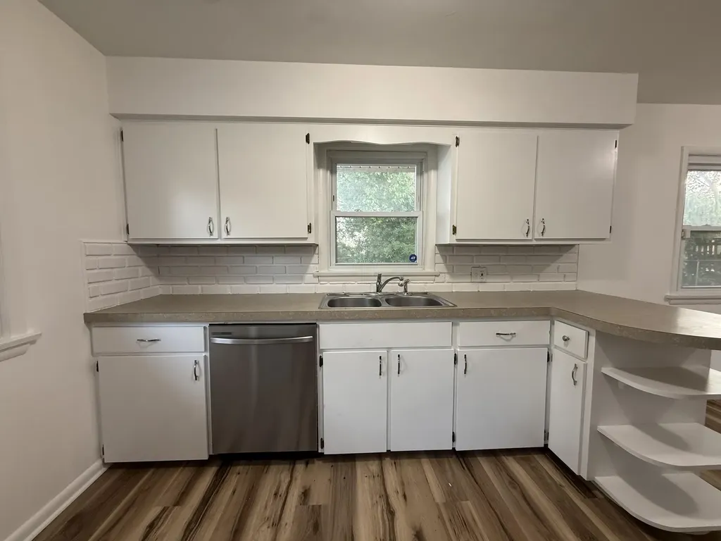 1946 Adams Street SE Grand Rapids City MI 49506