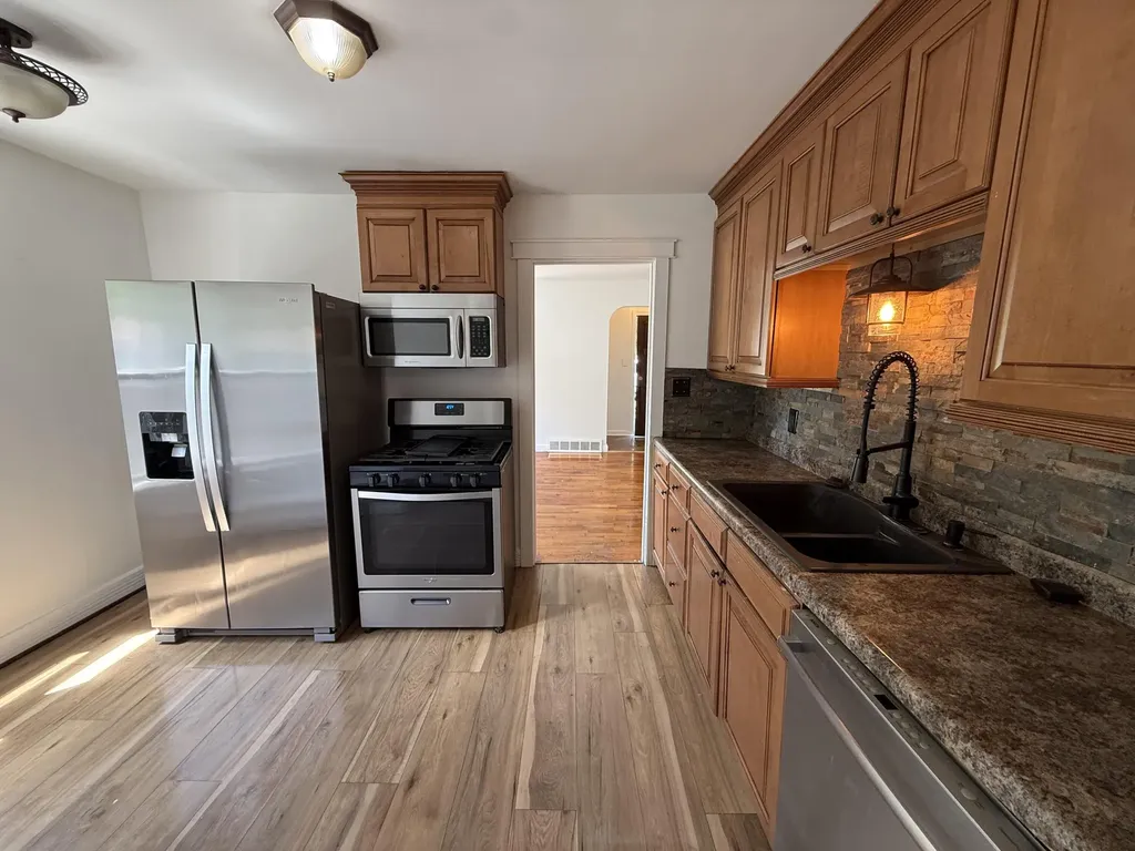 1520 Bronx Avenue Kalamazoo Charter Township MI 49048