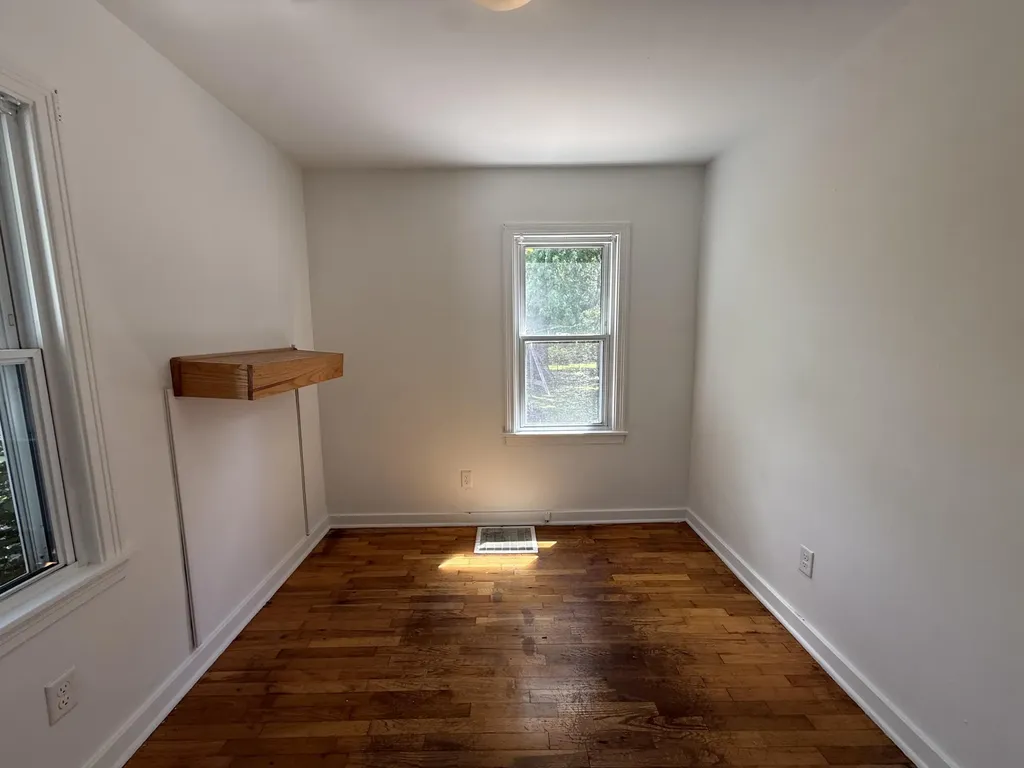 1520 Bronx Avenue Kalamazoo Charter Township MI 49048