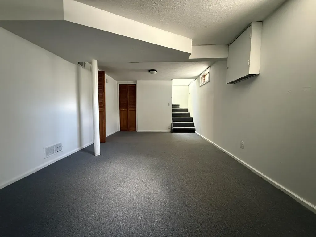 1520 Bronx Avenue Kalamazoo Charter Township MI 49048