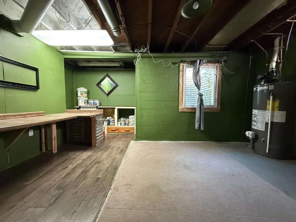 1520 Bronx Avenue Kalamazoo Charter Township MI 49048