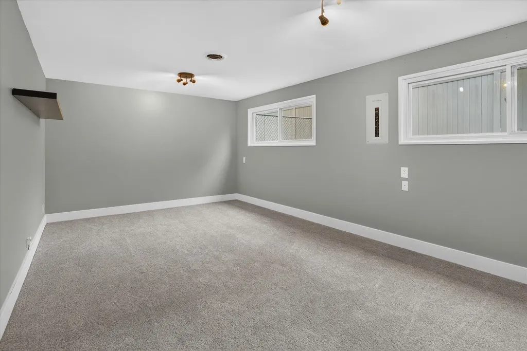 5802 Montebello Avenue Meridian Charter Township MI 48840
