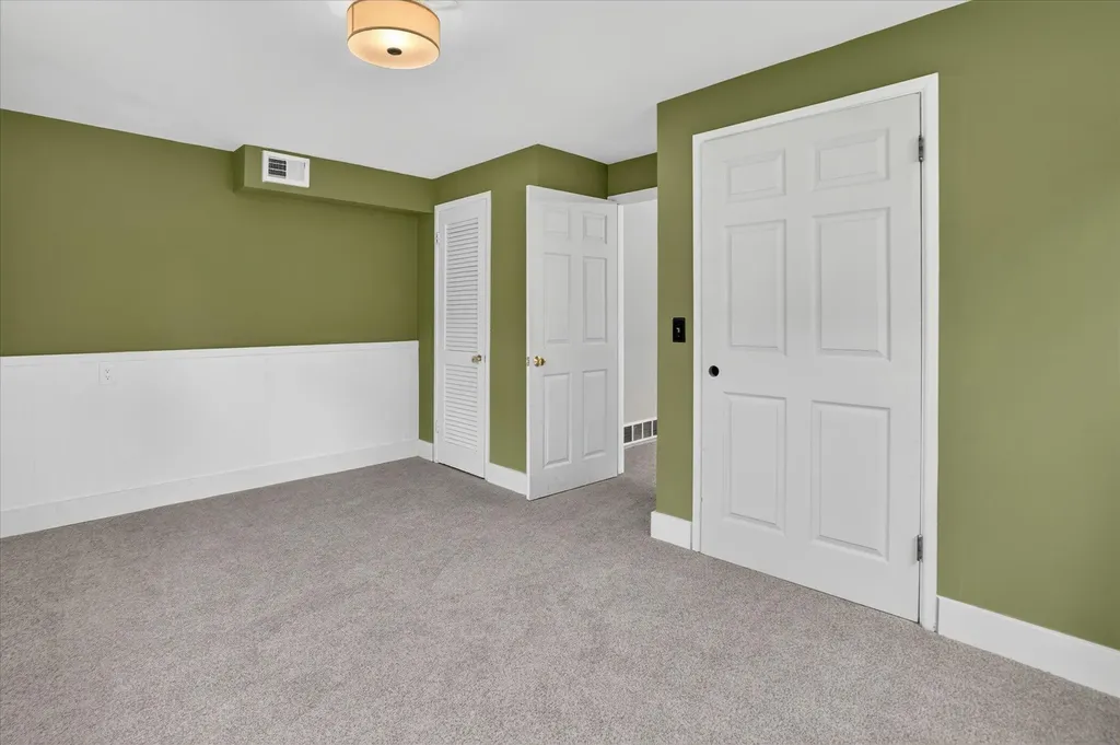 5802 Montebello Avenue Meridian Charter Township MI 48840