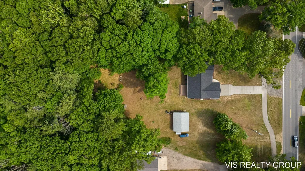 13407 152nd Avenue Grand Haven Charter Township MI 49417