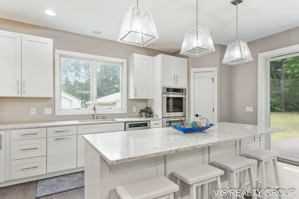13407 152nd Avenue Grand Haven Charter Township MI 49417
