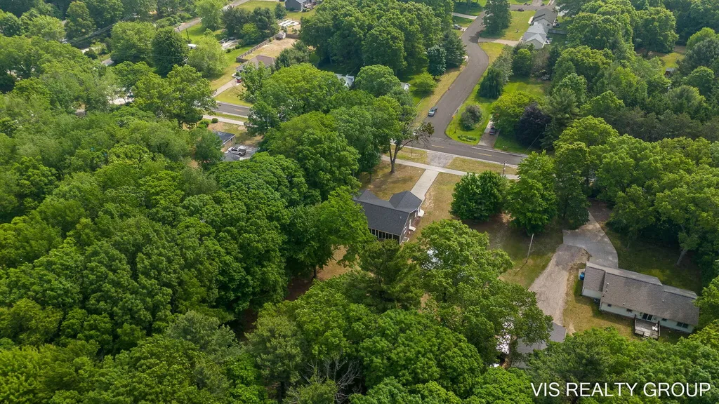 13407 152nd Avenue Grand Haven Charter Township MI 49417
