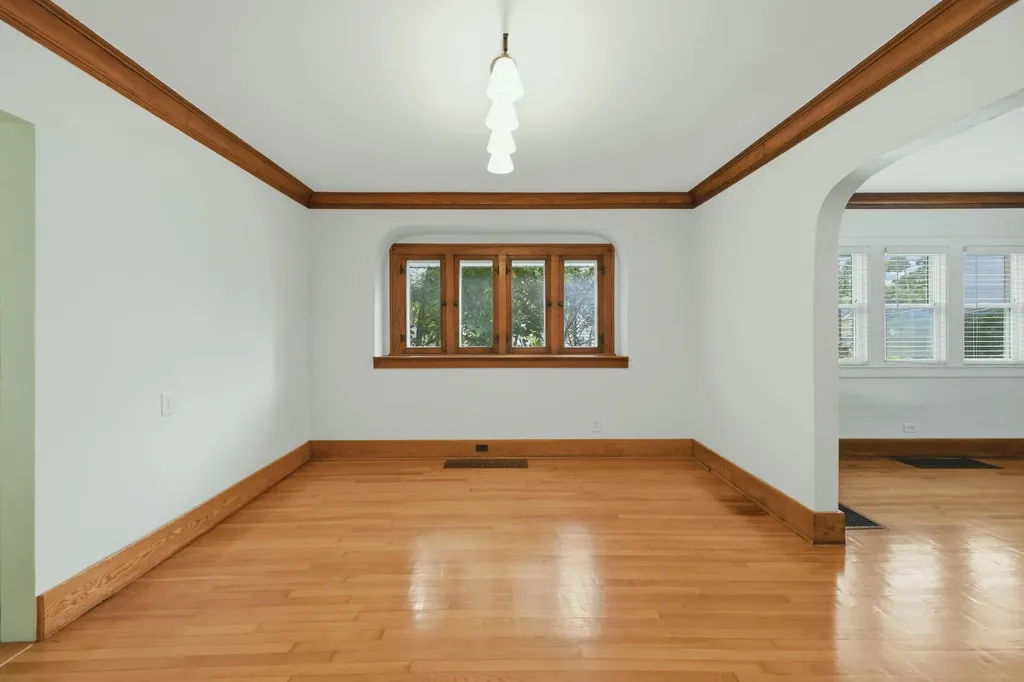 249 NE Fairbanks Street NE Grand Rapids City MI 49503