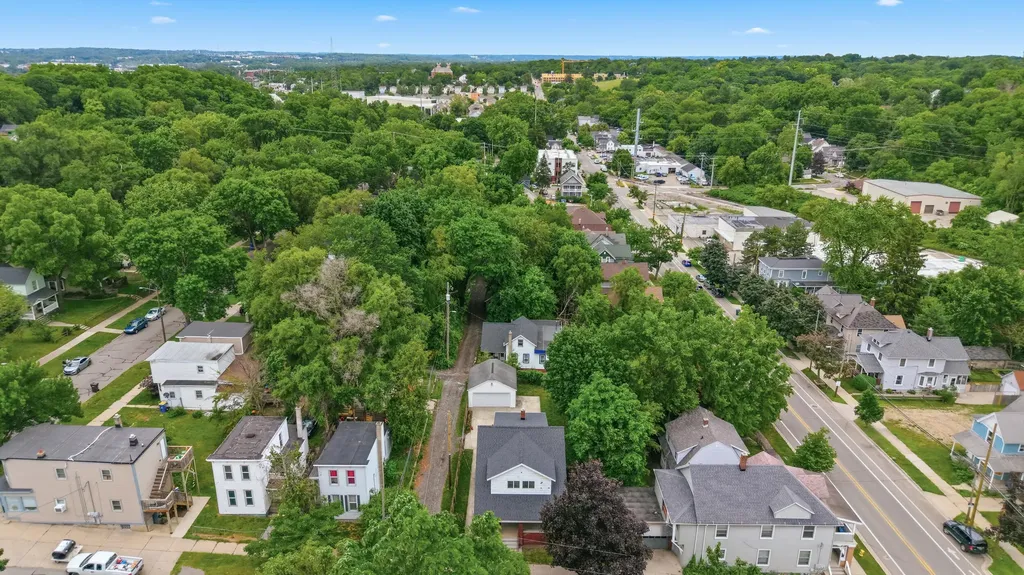 249 NE Fairbanks Street NE Grand Rapids City MI 49503